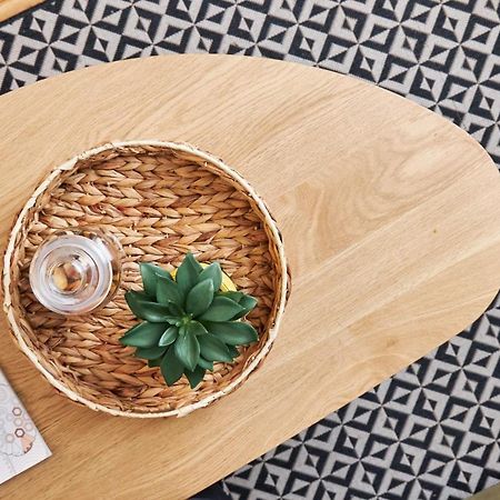 Modern Living Apt - Emberly - Private Parking Novi Sad Ngoại thất bức ảnh